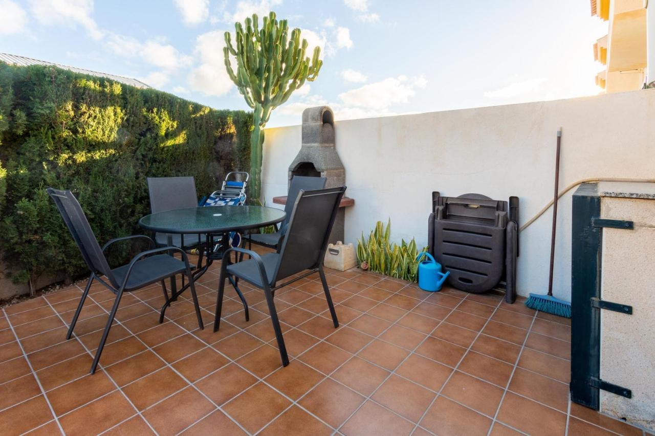 Villa Pool-Side Townhouse In Cabo Roig à Orihuela Extérieur photo